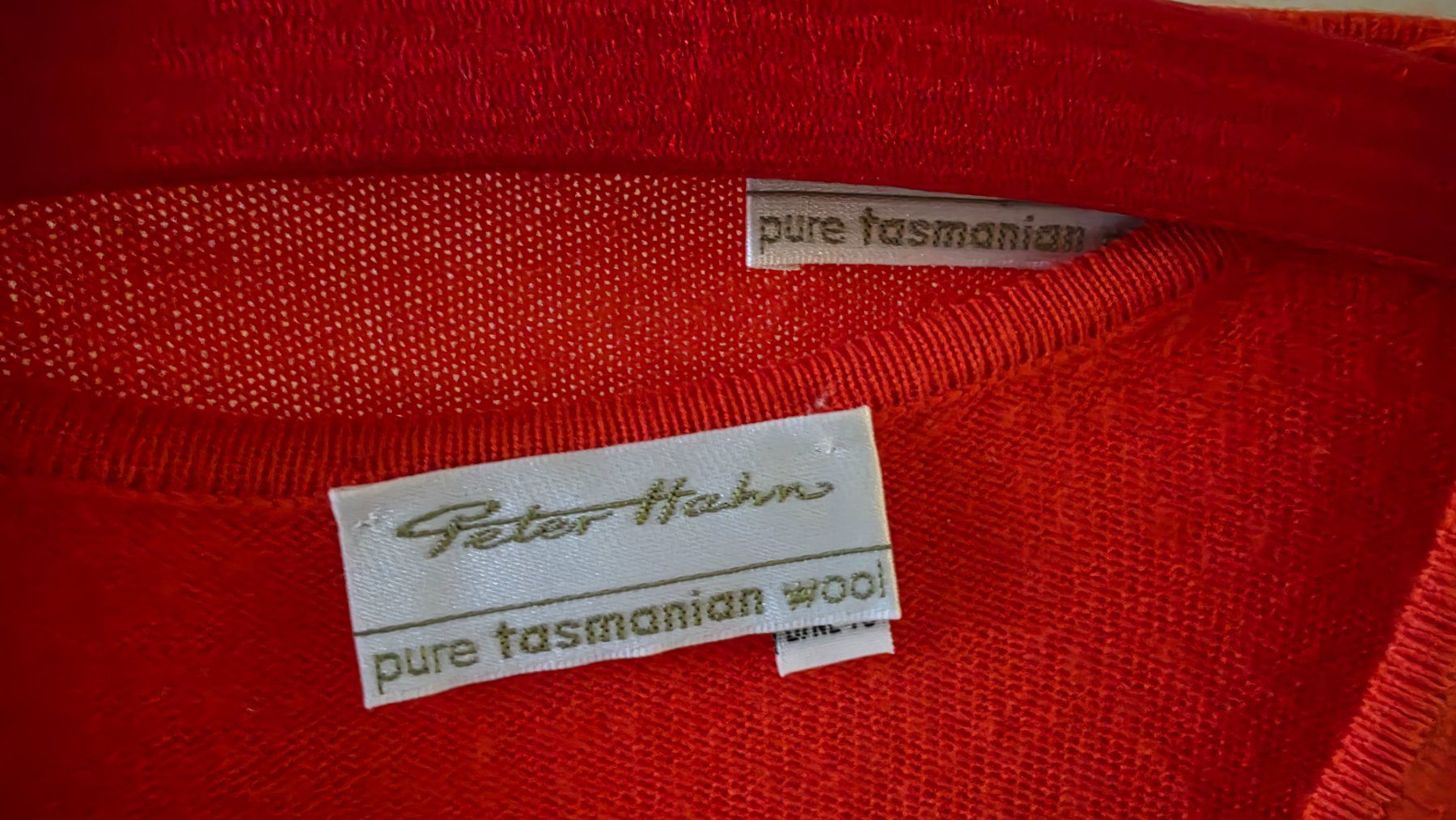 Kleiderpakete: 5 Peter Hahn Damen Strickjacken und Pullover – Gebraucht aus Binningen von Entruempeln 4