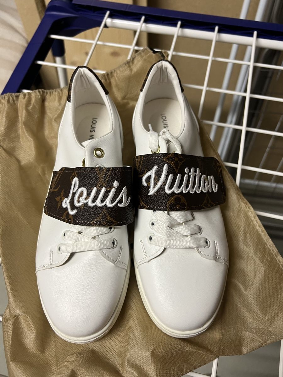 Chaussures femmes: weisse Sneaker – Neuf (Voir description) à Nesselnbach par cel_nn26