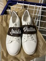 weisse Sneaker