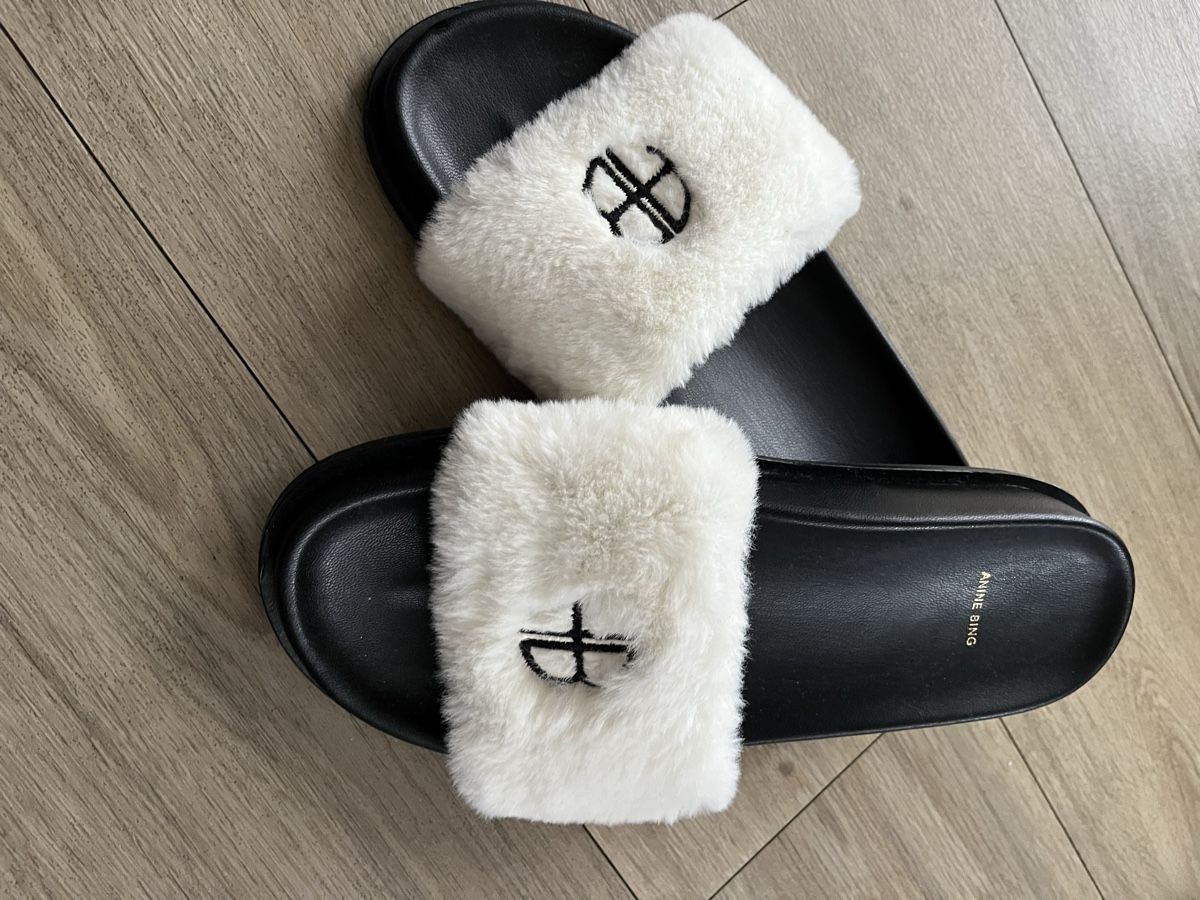 Scarpe da donna: Anine Bing Slippers mit Fell – Nuovo (secondo la descrizione) da Kerns venduto da osco01 1