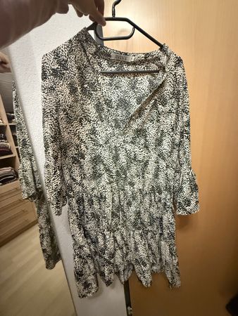 Kleid