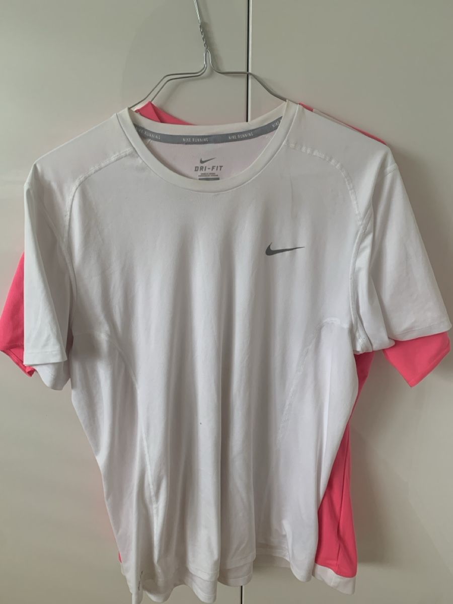 Nike Canottiere & Pantaloni: Adidas And Nike Trikot, Large  – Usato da Küsnacht ZH venduto da ioannis.kiato