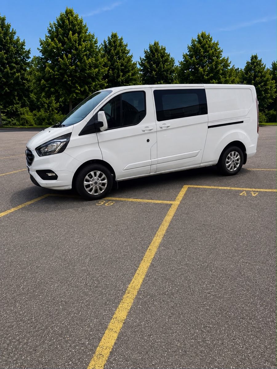Ford Veicoli commerciali: Ford Transit Custom L2H1 2.0 tdci – Usato da Sursee venduto da TeamBully 1