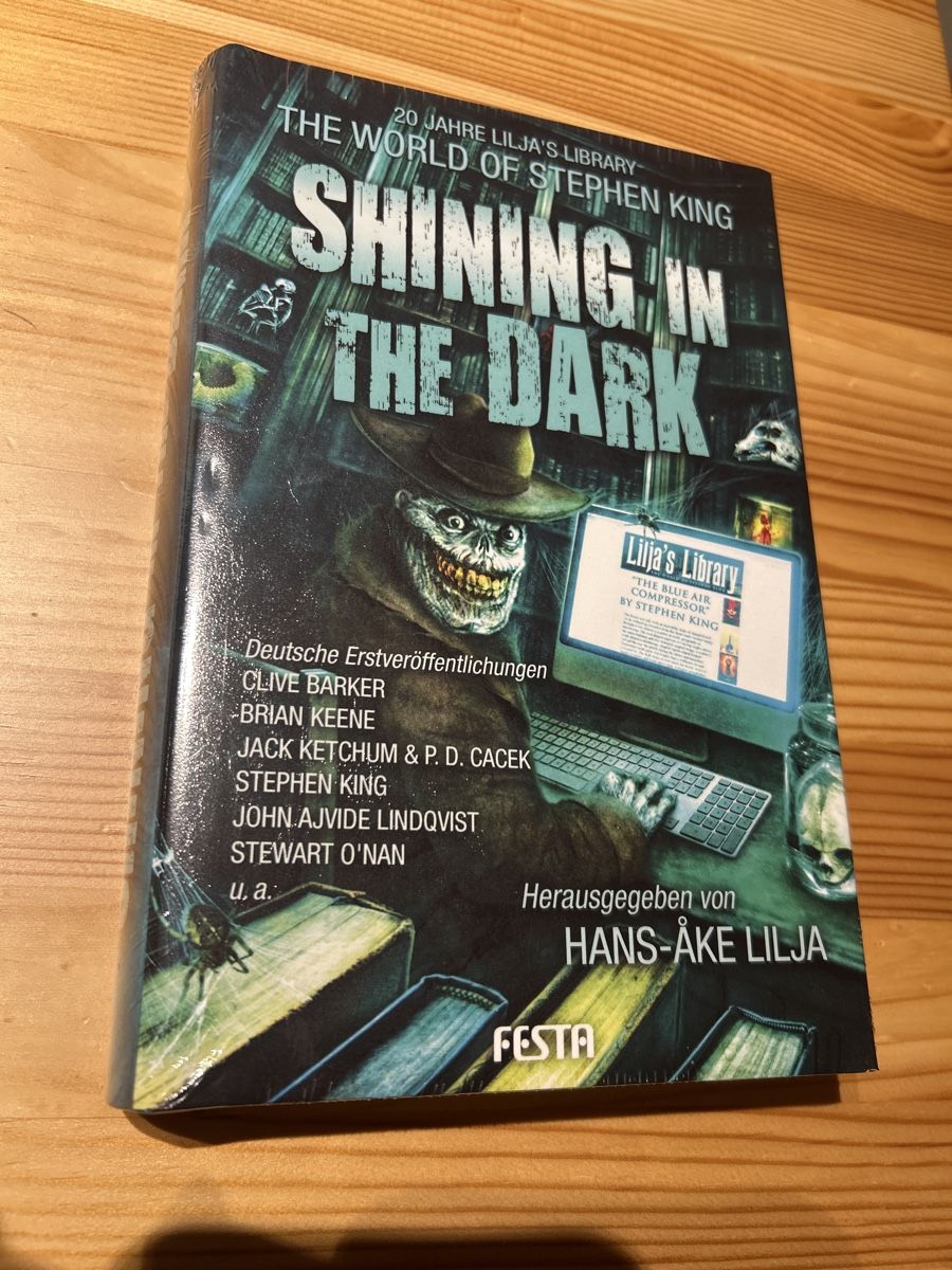 Bücher: Shining in the Dark - Limitierte Sammleredition Stephen King – Neu und originalverpackt aus Brunnen von Liluzick