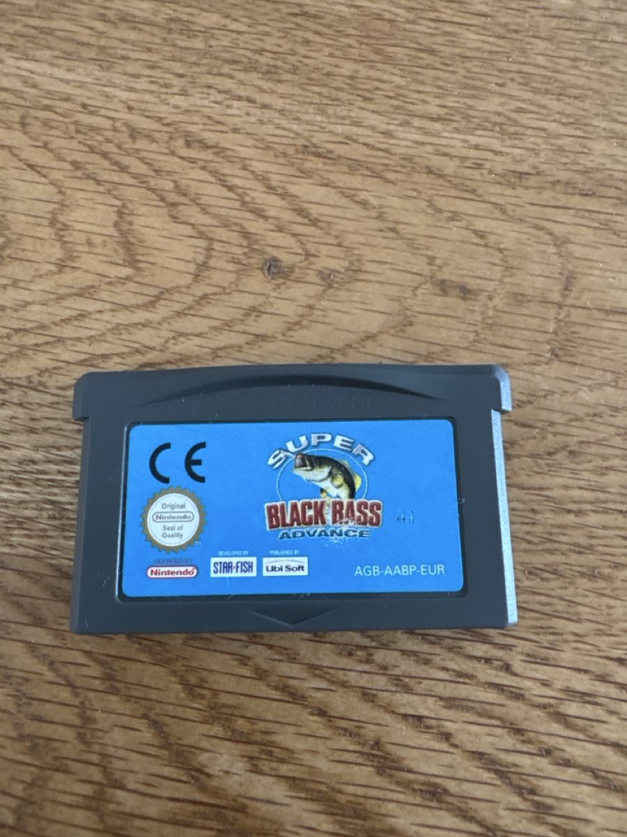 Nintendo Giochi: Game Boy Advance Game – Usato da Flaach venduto da DewTrich