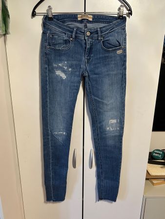 Damen Jeans GANG Xs/S Used Look guter Zustand