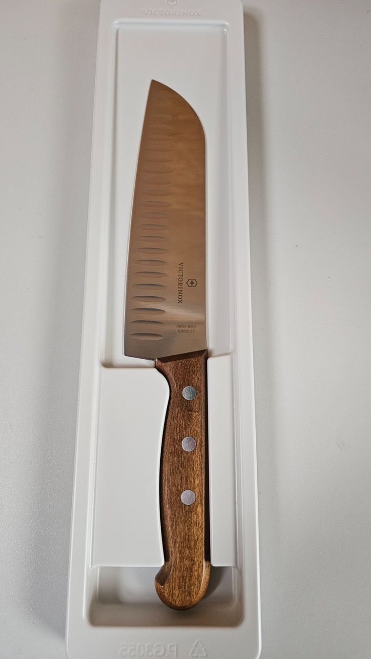 Victorinox Küchenmesser: Victorinox Santokumesser Wood – Neu und originalverpackt aus Jegenstorf von Bracher_Mail-House 4