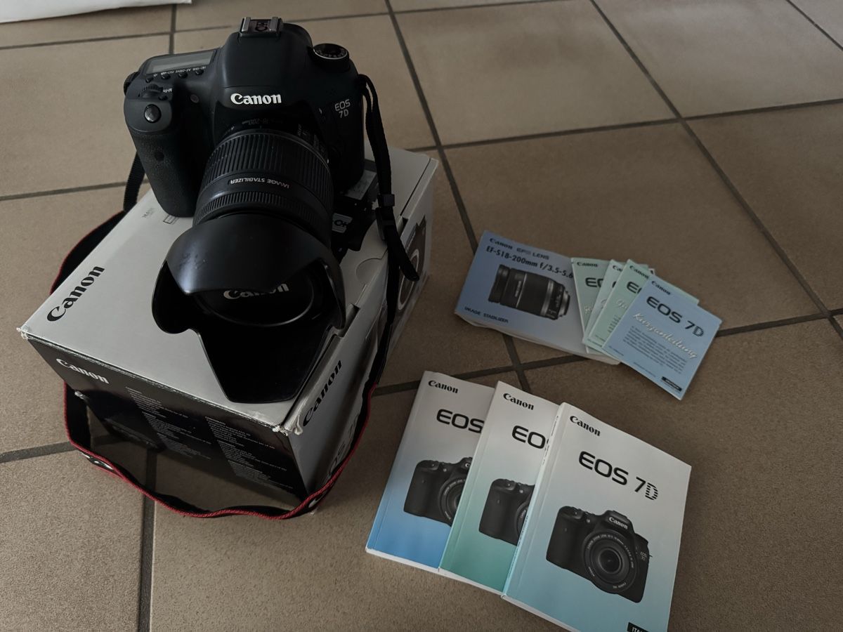 Canon Kamera: Canon EOS 7D Profi Set mit Objektiven und Blitz – Gebraucht aus Lufingen von steinijr 2