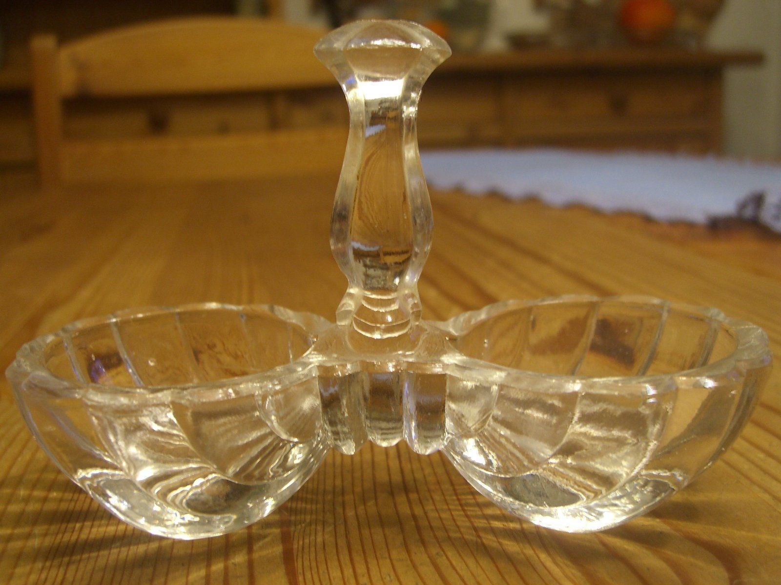 Gläser: hübsche,alte Menage,Salz+Pfeffer a.Glas – Gebraucht aus Winterthur von Ghandi5 3