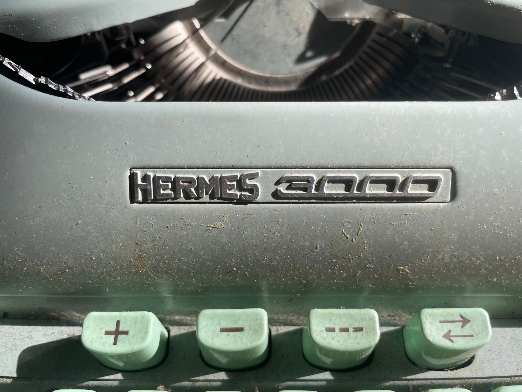Hermès Schreibmaschinen: Schreibmaschine "Hermes 3000" – Gebraucht aus Winterthur von nutzer2000 3