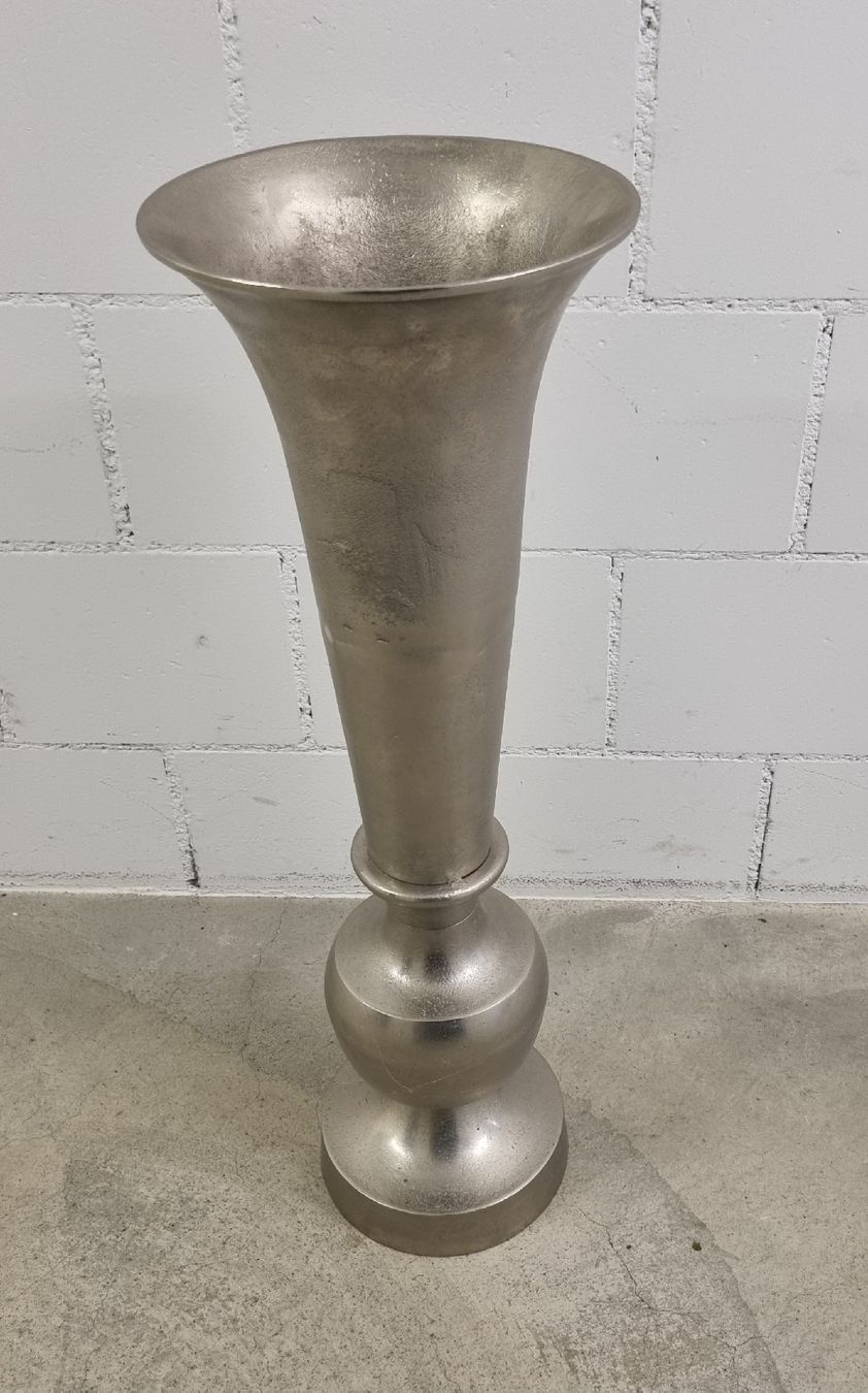 Vasi & Recipienti: Trompetenvase chrom – Usato da Buchs AG venduto da alp_x87d