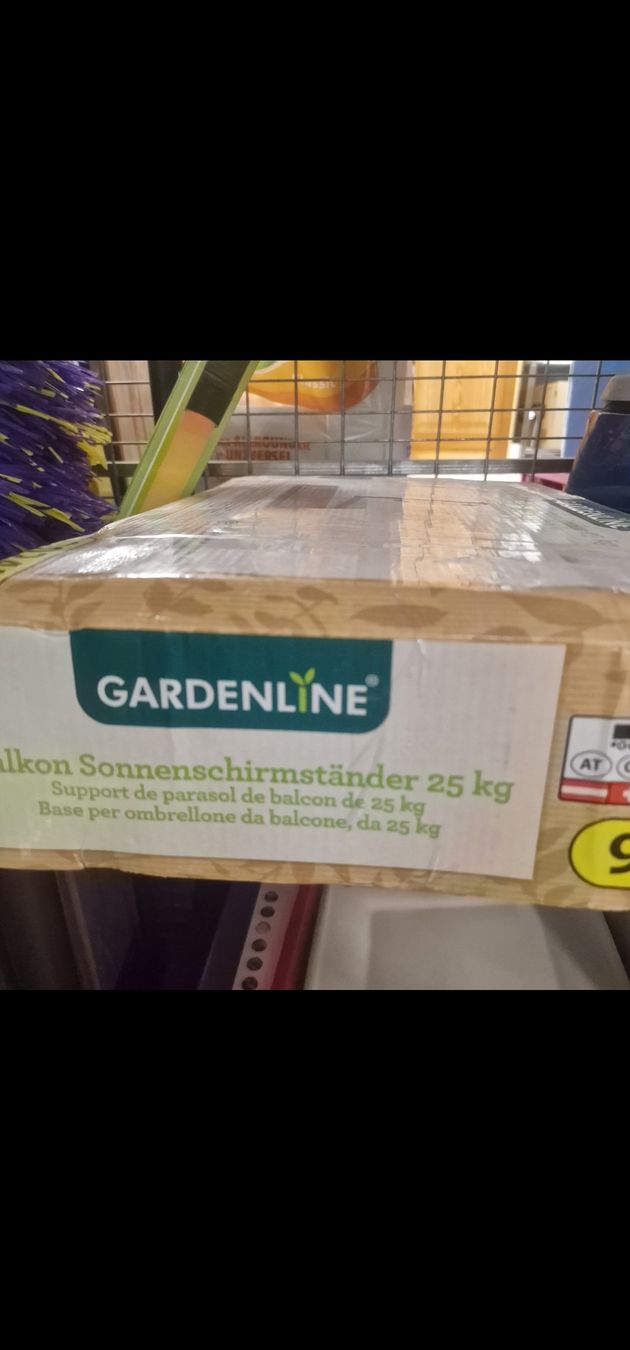 Altro: Balkon Sonnenschirmständer – Nuovo (secondo la descrizione) da Zwingen venduto da Patrick199288 2