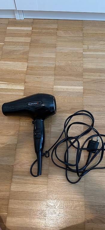 Föhn: Remington Föhn – Gebraucht aus Zürich von san_7n2l