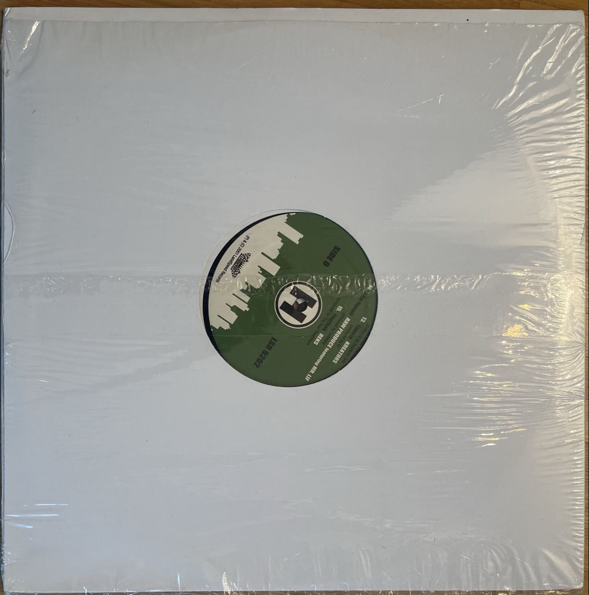 Dischi in vinile: Boston Underground Hip Hop - Sampler LP – Nuovo (secondo la descrizione) da Bottighofen venduto da gjetzerch 1