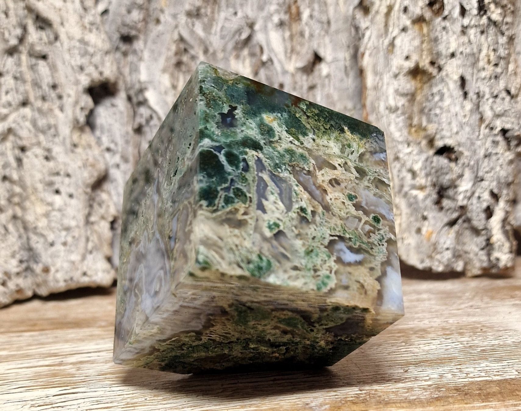 Mineralien & Heilsteine: Moosachat schwebender Würfel 315g – Neu (gemäss Beschreibung) aus Matzingen von Shay_Crystalz