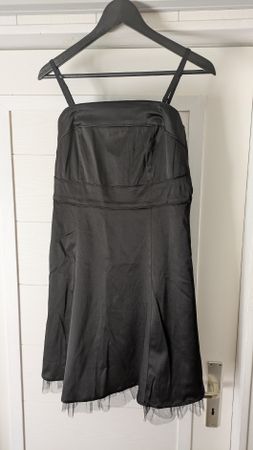 Kleid kurz Gr. M