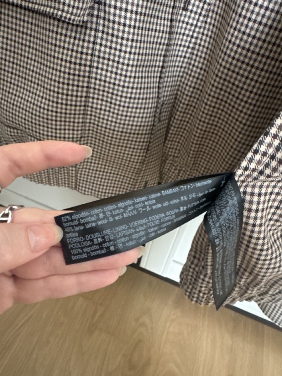 Massimo Dutti Giacche: Massimo Dutti Jacket Checkered Size L good condition – Usato da Fribourg venduto da ksu_65bh 3