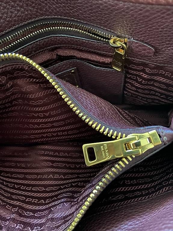 Sacs femmes: Prada Handtasche – D'occasion à Immensee par ver_8ssk 2