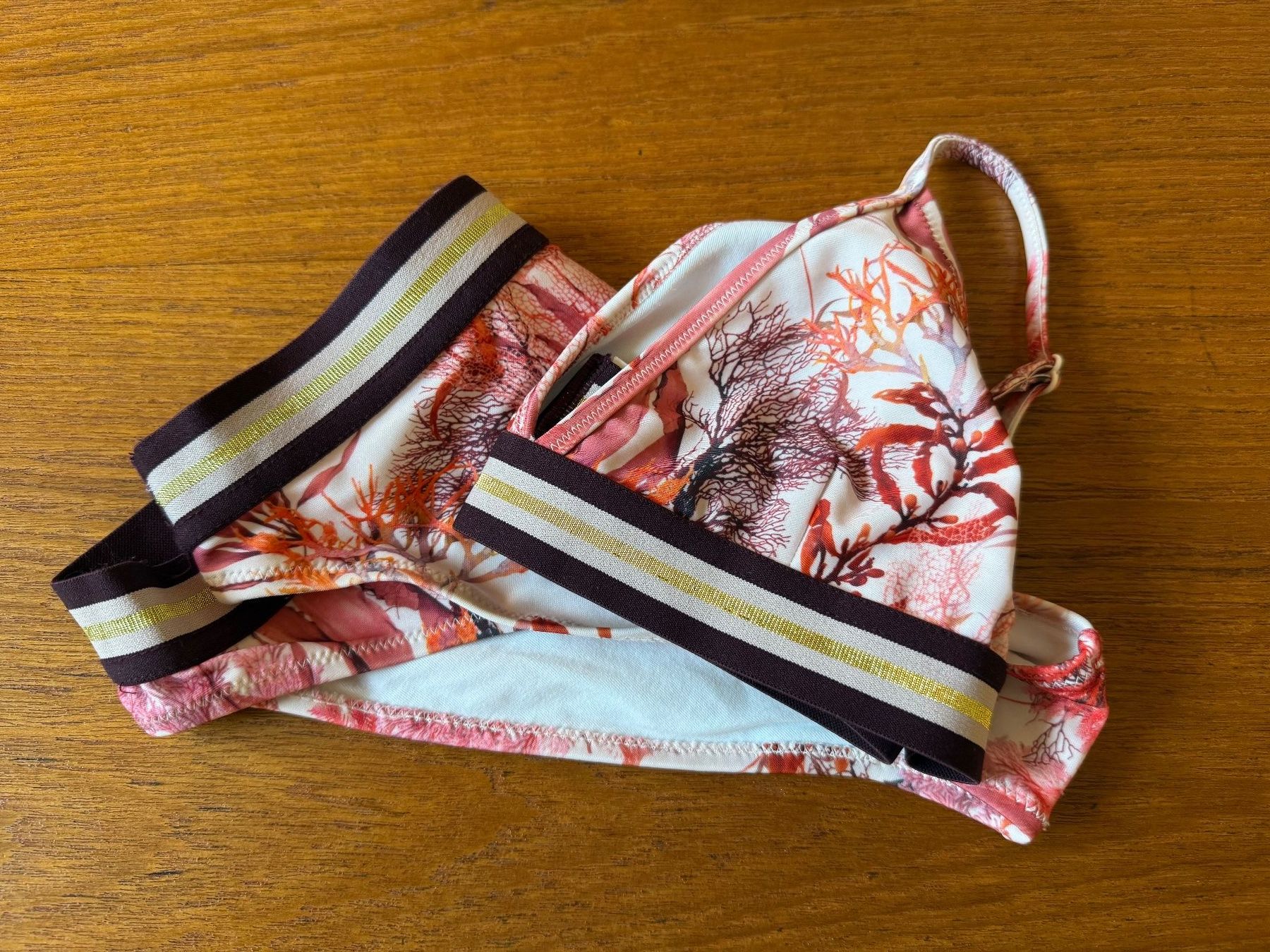 Molo Costumi da bagno & Bikini: Wunderschönes MOLO Bikini Gr. 146/152 – Usato da Russikon venduto da izumi2010 4