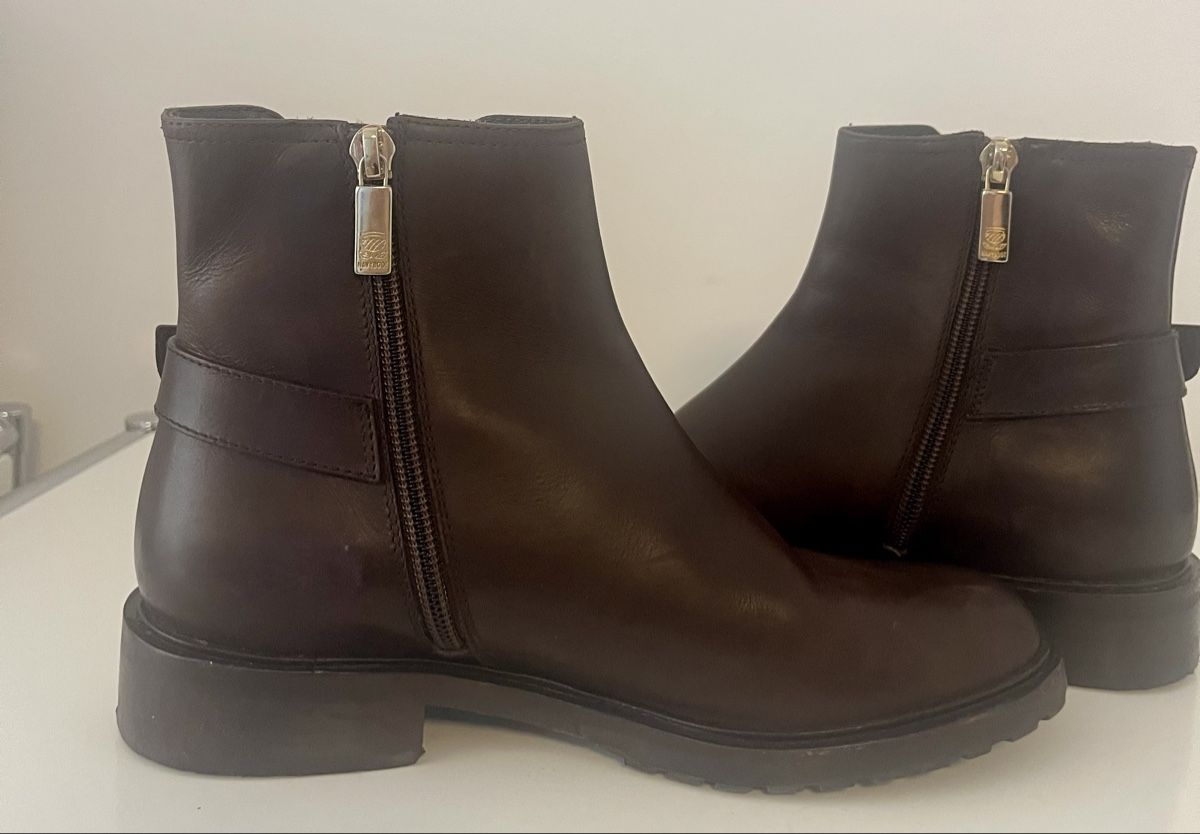 Navyboot Damenschuhe: Navyboot Stiefeletten braun, neuwertig Gr. 35 – Neu (gemäss Beschreibung) aus Zürich von Jaskam 2