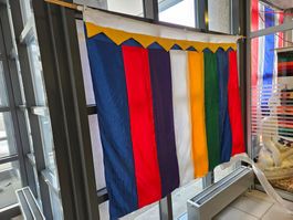 Dekoration Ausstellung Zirkus Party Fahne Flagge Segel 2m
