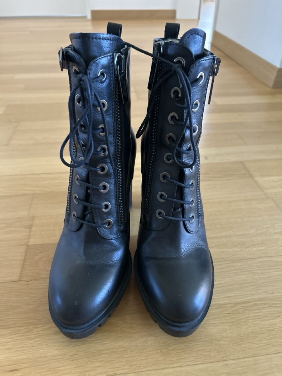 Scarpe da donna: Fabiani Stiefeletten, Gr. 40 – Nuovo (secondo la descrizione) da Wallisellen. venduto da Raccoon31