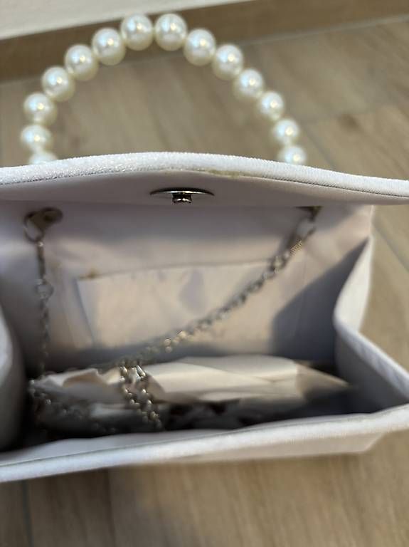 Borse da donna: Kleine Tasche – Usato da Niederwil AG venduto da jul_xms5 3