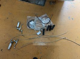 Jeu poignées et cables Lusito Chrom Puch Maxi