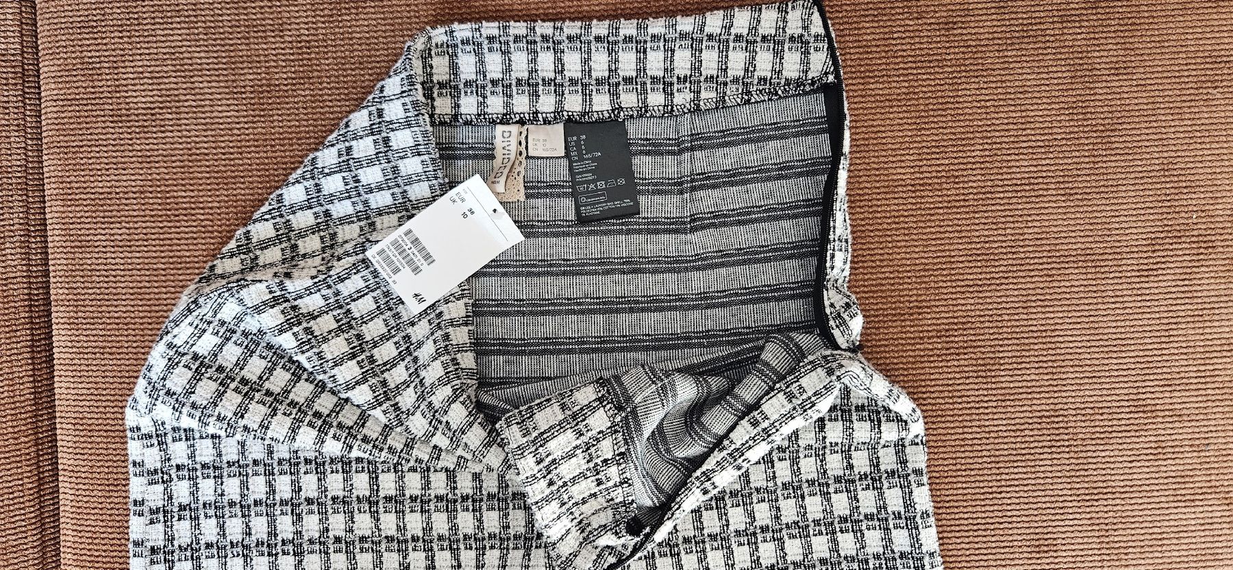 H&M Gonne: Jupe H&M neu, Grösse 38 – Nuovo (secondo la descrizione) da Rombach venduto da ThriftBetter 3
