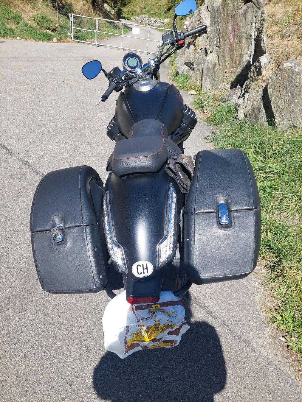 Moto Guzzi Strasse: Moto Guzzi Audace – Gebraucht aus Unteriberg von donga86 3