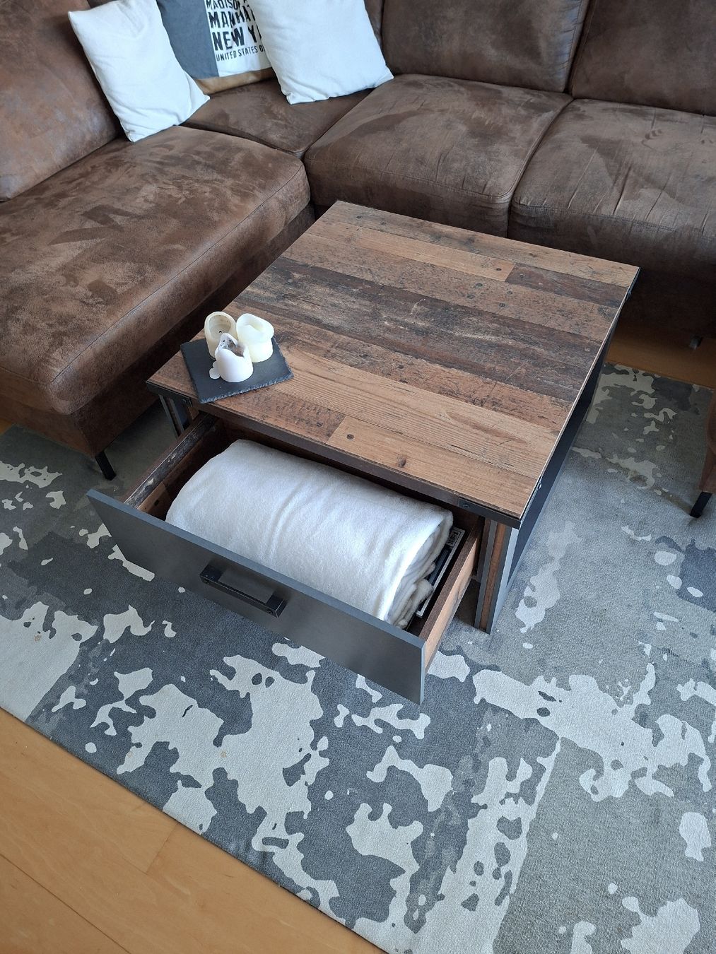 Tavoli: Industrial Style Couchtisch – Usato da Meggen venduto da mar_yzb2 1