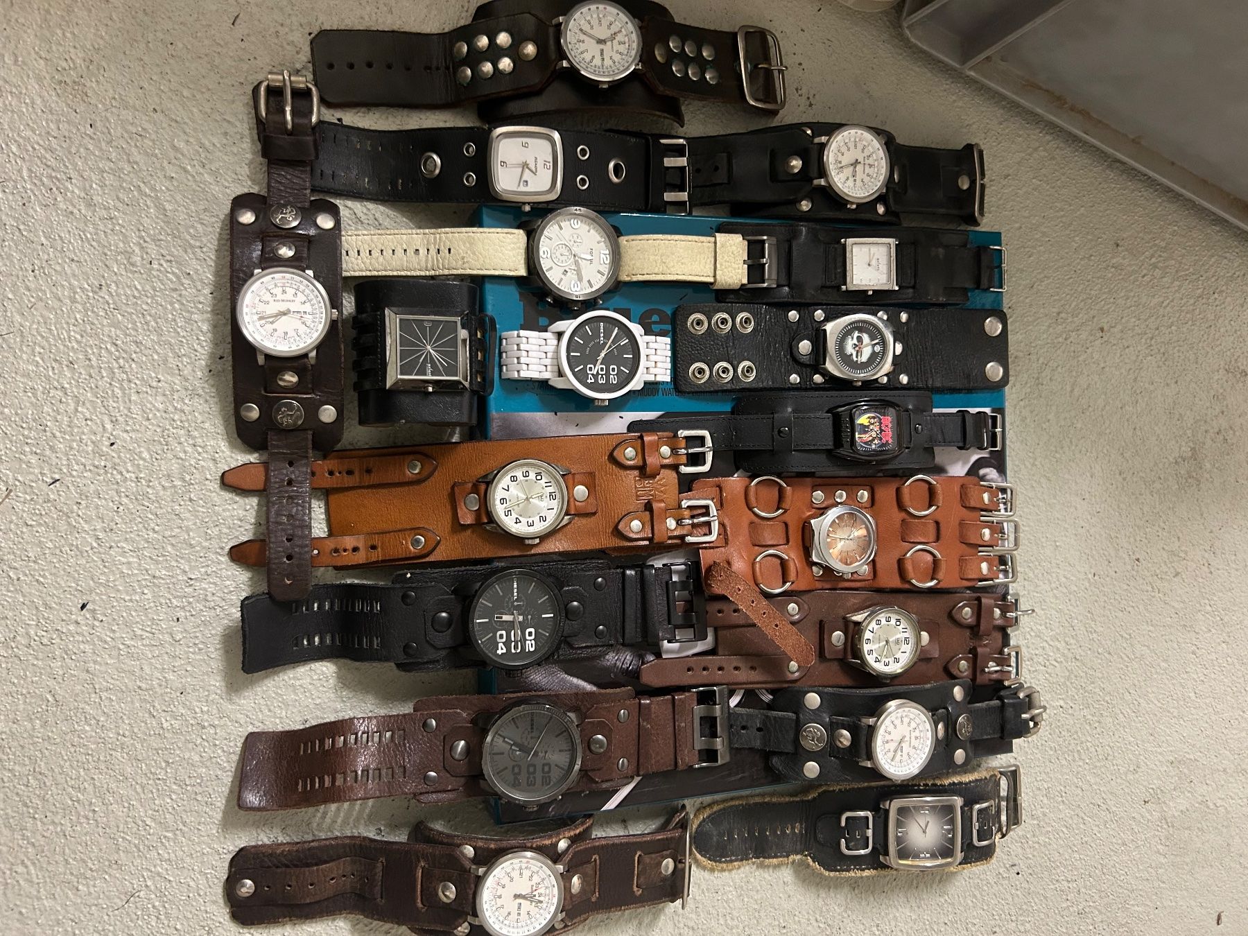 Orologi: Riesige uhren sammlung – Usato da Reichenburg venduto da Be-nice 9
