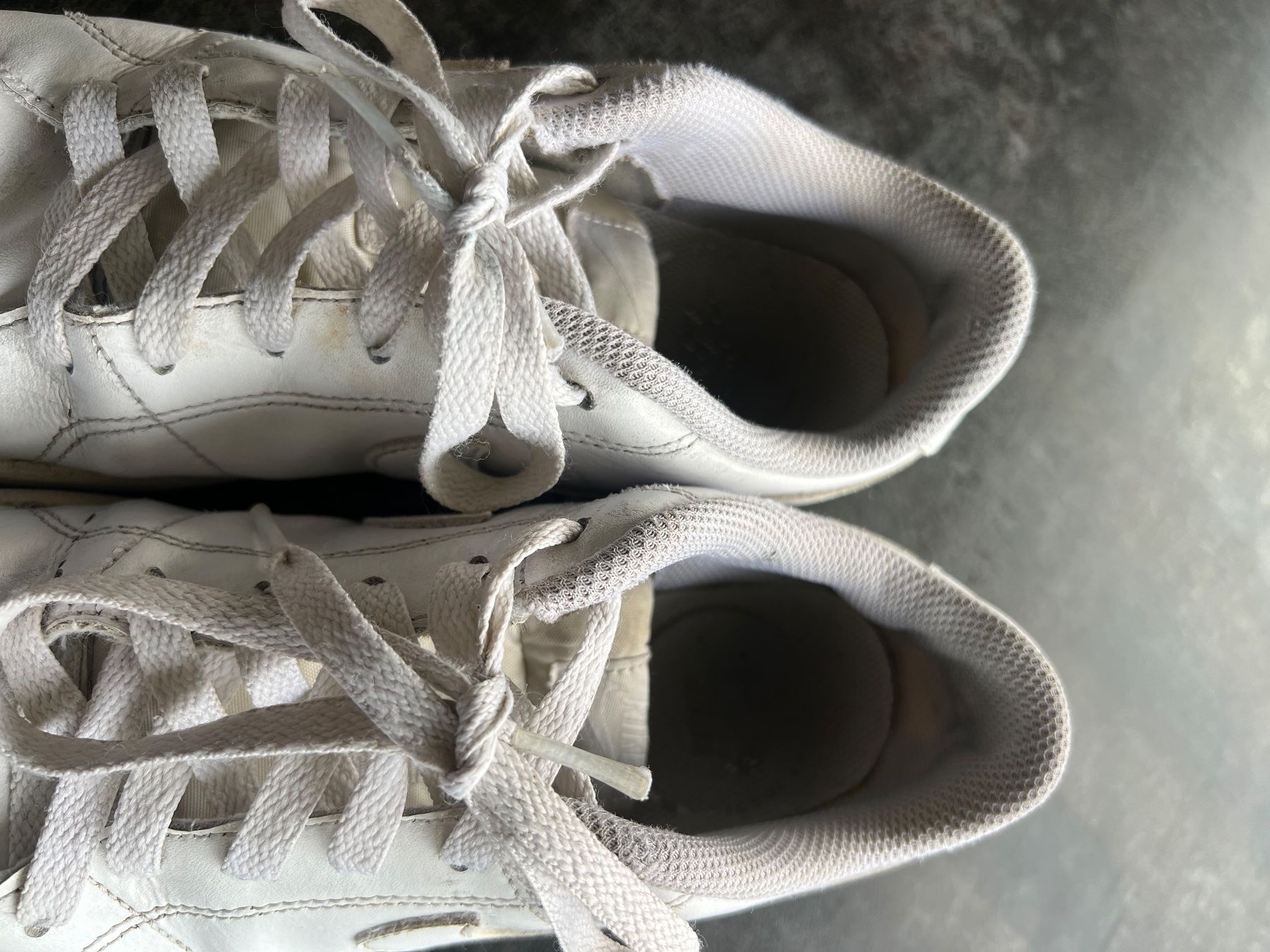 Nike Scarpe da uomo: Nike Sneaker weiss Grösse 36,5 – Usato da Brunnen venduto da Dirza78 2