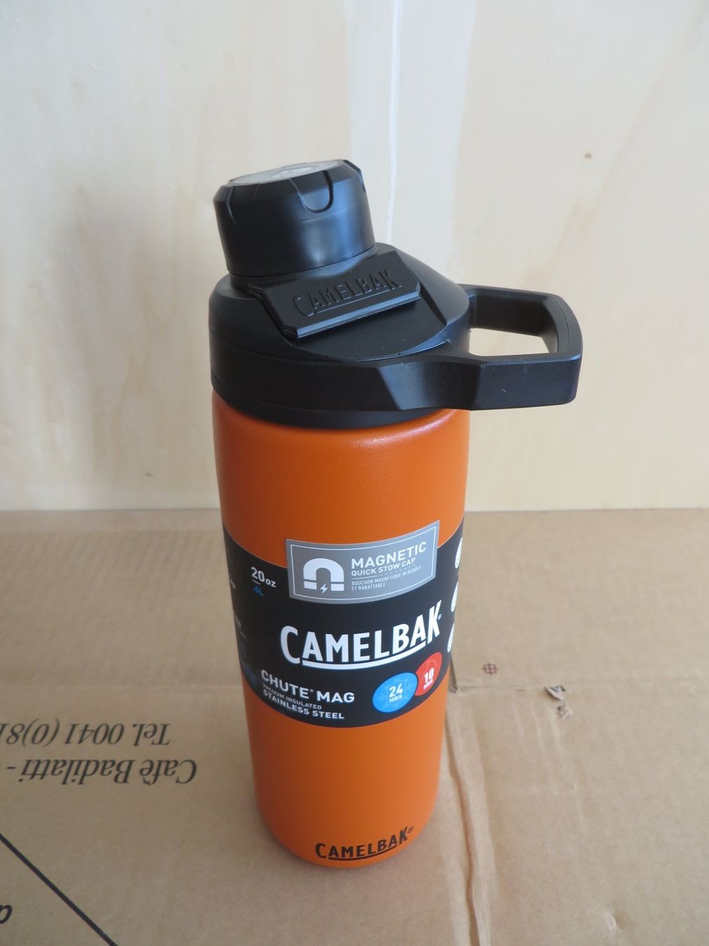 Camelbak Trinkflaschen & Thermosflaschen: Isolierflasche 600 ml – Neu und originalverpackt aus Grüningen von Urtica