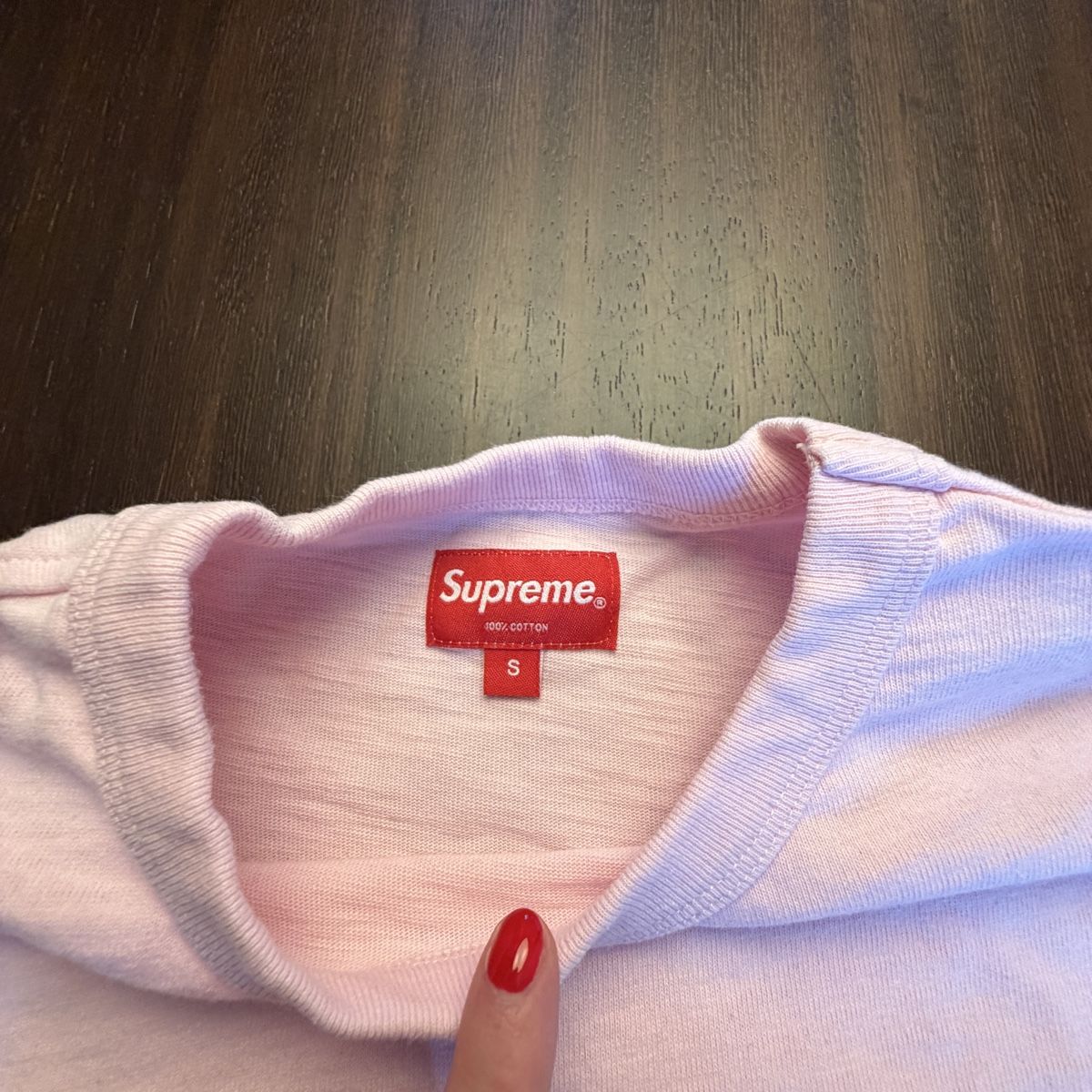 Supreme T-shirts: Supreme T-Shirt Rosa in S – Neuf (Voir description) à Uetikon am see par seller.2020 2
