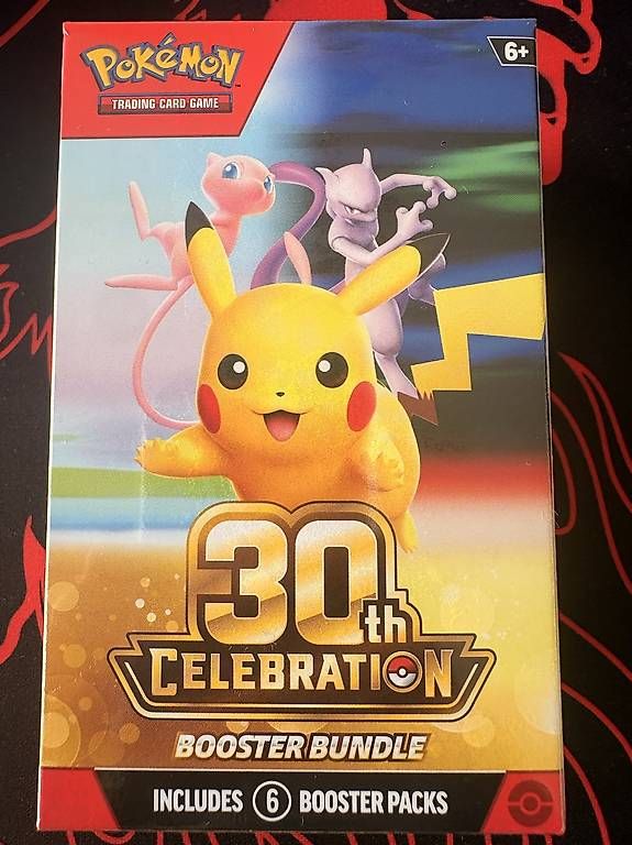 Cartes à collectionner: Pokémon 30th Celebration Booster Bundle Box .   – Neuf avec emballage d'origine à Basel par Lukas_77