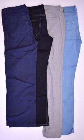 Hosen Jeans Jungen Kleiderpaket 4 Stk. Gr. 11/12 152 cm