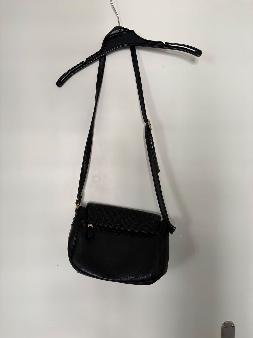 Aigner Borse da donna: Etienne AIGNER Bag - Leather - 24 x 19 cm – Usato da Muzzano venduto da Sidney_3 2