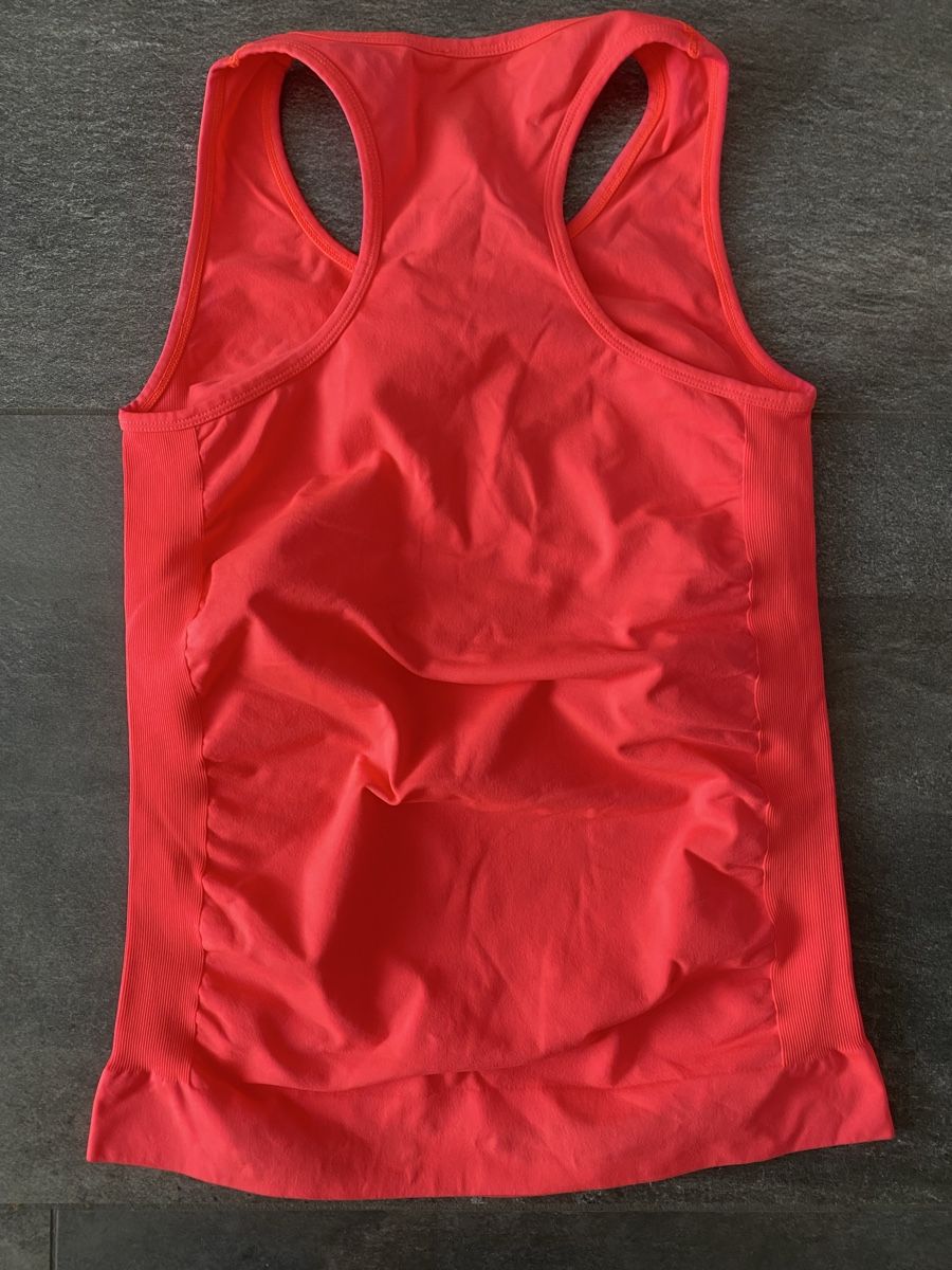 Only Top: Only Play Sporttop Gr.L - Neon Pink – Usato da Wängi venduto da JALE04 5