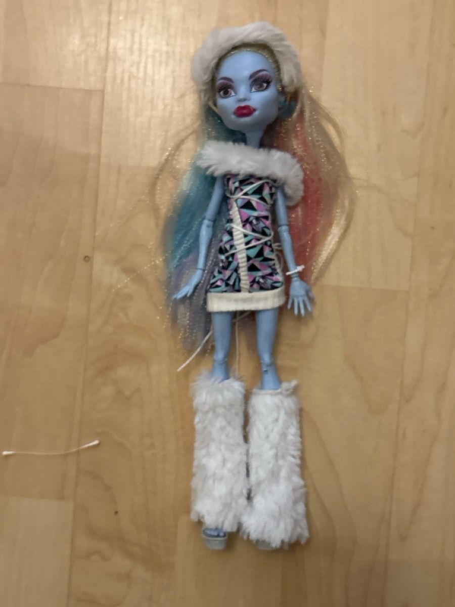Poupées: Monster high Abby – D'occasion à Fällanden par son_9gmf