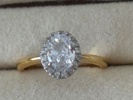 Luxus EleganteGr.17/7 Solitär Ring Farbe:Gold/Zirkonia Weiss