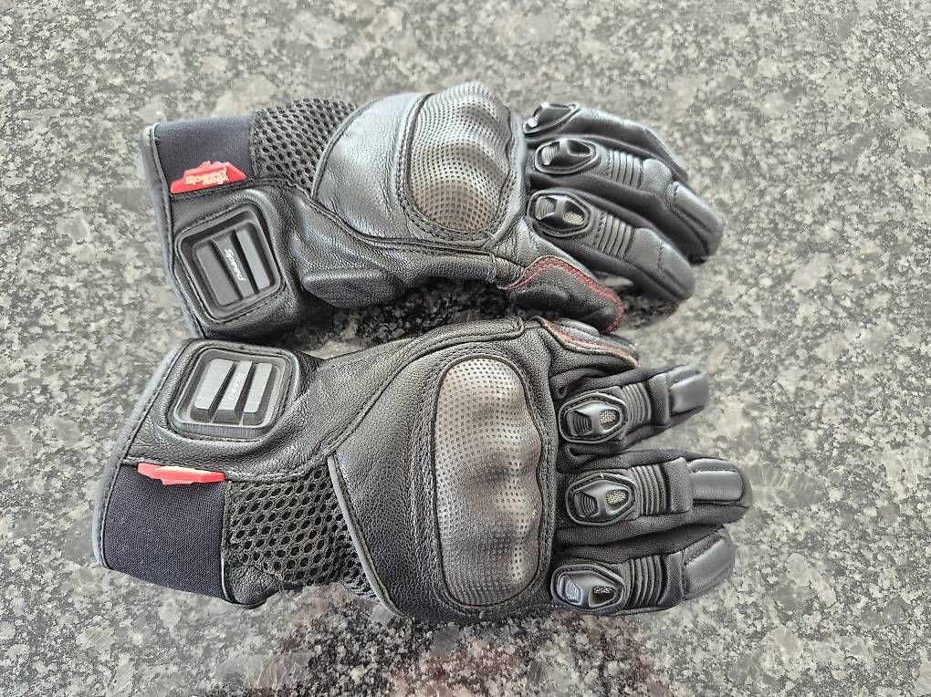 Handschuhe & Handstulpen: Motorradhandschuhe Damen – Gebraucht aus Schaffhausen von RK205