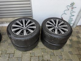 Volvo XC90 275/45 R20 XL