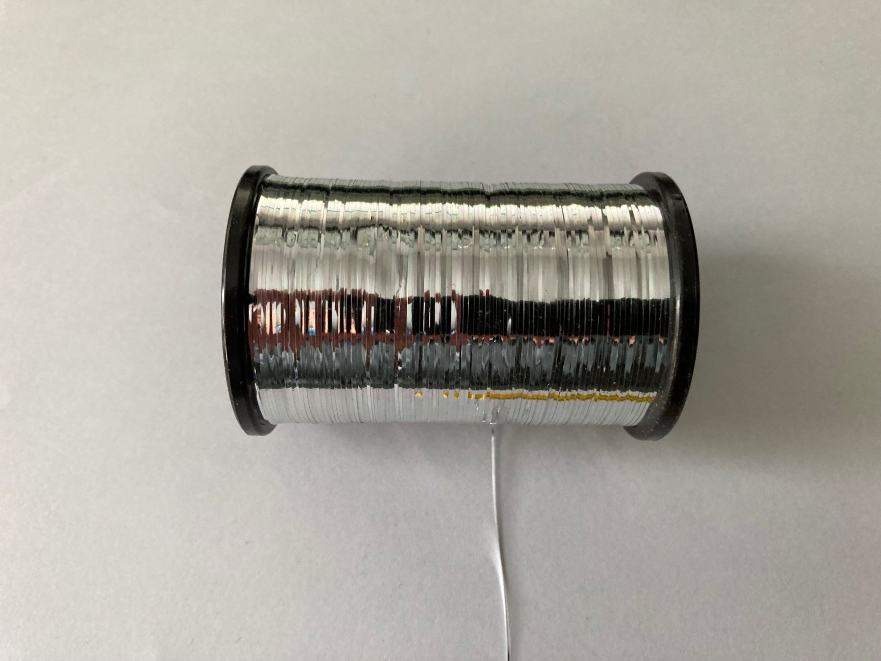 Cordicelle & Fili: Handarbeitsgarn Polyester Bändchen Silber – Nuovo (secondo la descrizione) da Rifferswil venduto da IMRUTSCH