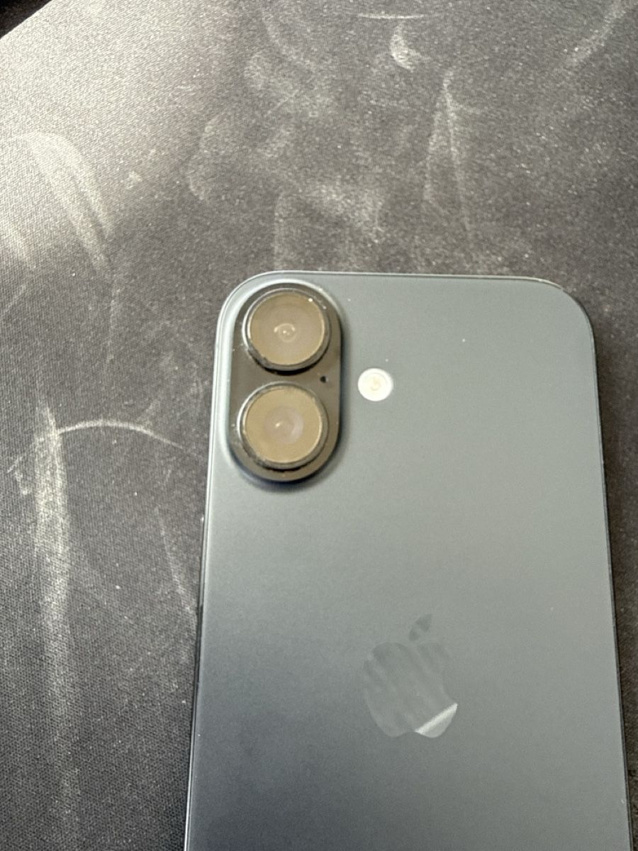 Apple Handys / Smartphones: iPhone 16 Grau Zustand neuwertig – Neu (gemäss Beschreibung) aus Basel von Blue-Tech 3