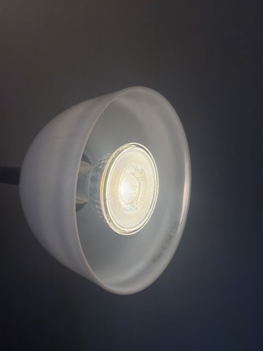 Ikea Lampade: Floor lamp – Nuovo (secondo la descrizione) da Hausen AG venduto da nik_9sg2 4