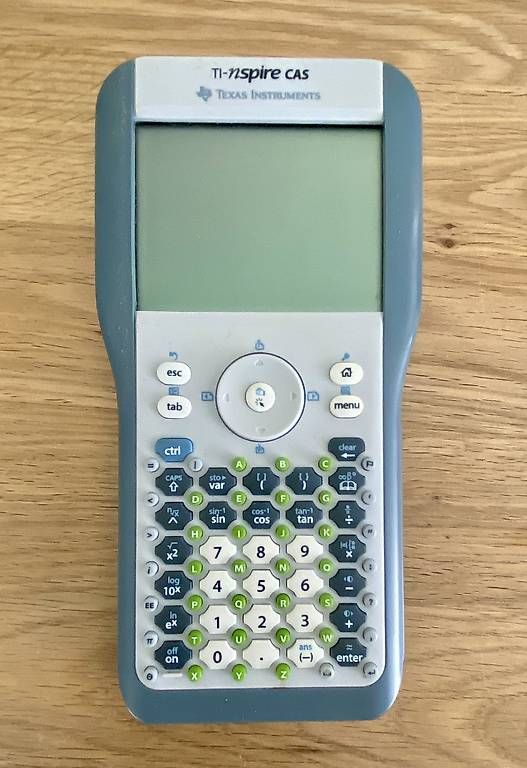 Taschenrechner: Ti-nspire CAS – Gebraucht aus Madiswil von jlb_9dnq