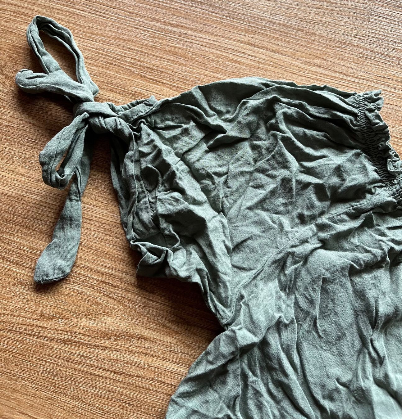 Camicette: Hübsche Bluse mit Puffärmeln / Cottage Core / Salbeigrün – Usato da Biel/Bienne venduto da LadyDita 1