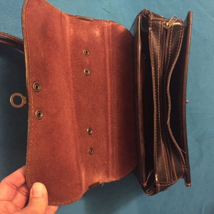 Borse da donna: Schöne braune Ledertasche im Retro-Look – Usato da Stans venduto da blitzhimmelblau 1