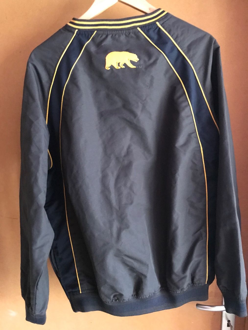 Jacken: Veste survêtement Cal NCAA – Gebraucht aus Muraz (Collombey) von Ivm_21 2